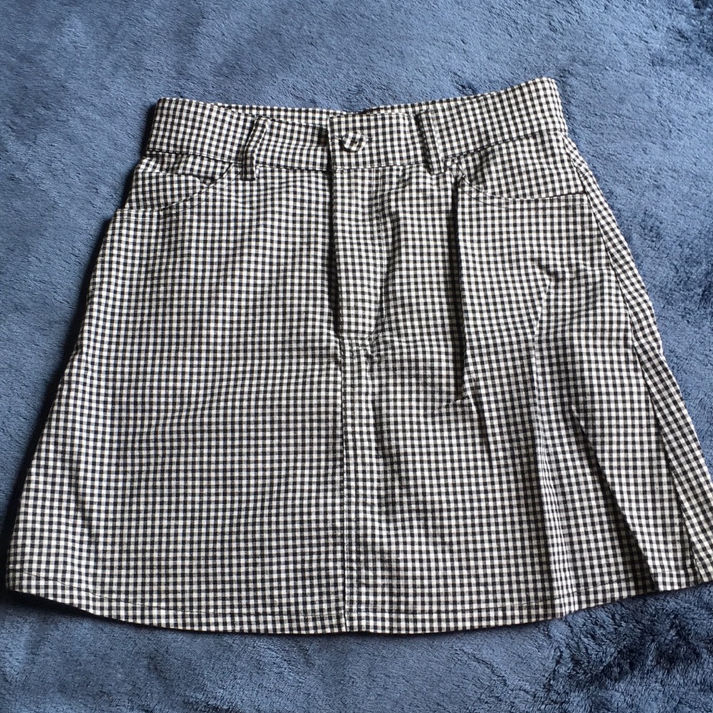 Brandy Melville checkered skirt